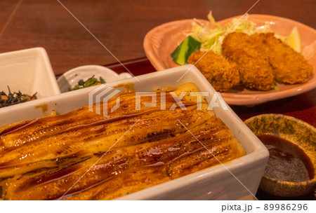 あなごめしとカキフライ あなごめしとカキフライ 89986296