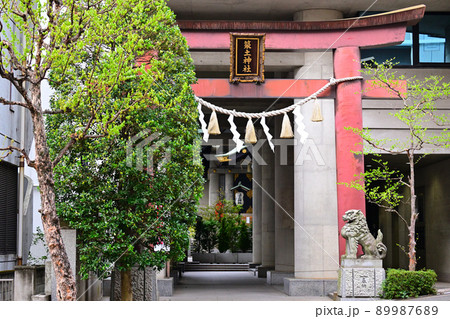 東京都千代田区九段 築土神社 入口(スケジュール看板なし) 東京都千代田区九段 築土神社 入口(スケジュール看板なし) 89987689