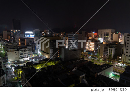 岐阜駅周辺のホテル街の夜景 89994330