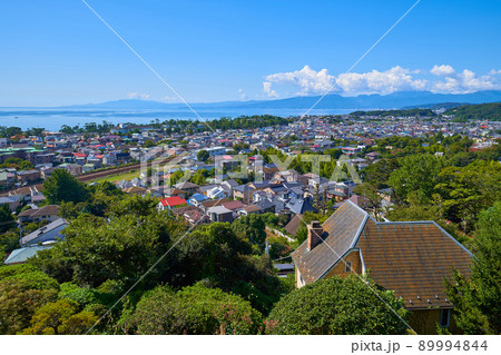 神奈川県中郡大磯町の街並み(東小磯,西小磯)、伊豆半島、相模湾の風景 神奈川県中郡大磯町の街並み(東小磯,西小磯)、伊豆半島、相模湾の風景 89994844
