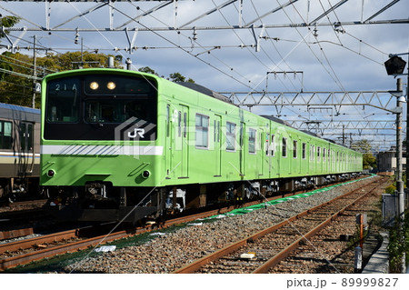 本線を快走する201系 89999827