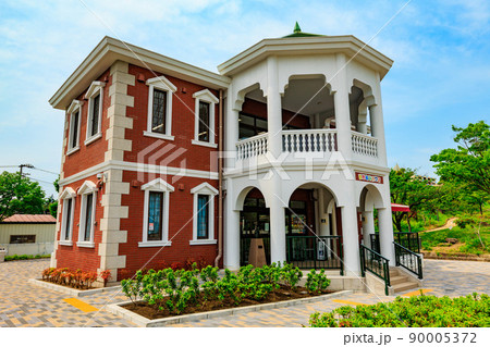 東京　荒川区　リニューアルした あらかわ遊園　ふれあいハウス 90005372