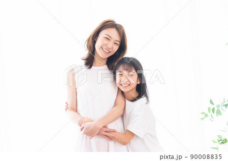 笑顔の親子 笑顔の親子 90008835