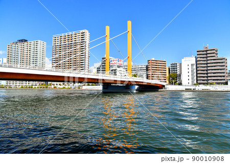 新大橋/隅田川付近より森下駅方面を望む(東京都江東区)【2022.3】 新大橋/隅田川付近より森下駅方面を望む(東京都江東区)【2022.3】 90010908