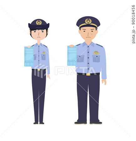 青切符を持っている夏服の警察官たち 90018456
