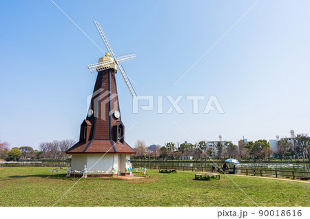 浮間公園の風車 90018616