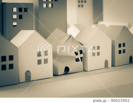 空き家問題 不良物件 所有者不明土地 老朽化 不動産 相続 廃屋 登記 欠陥住宅 空き家問題 不良物件 所有者不明土地 老朽化 不動産 相続 廃屋 登記 欠陥住宅 90025002