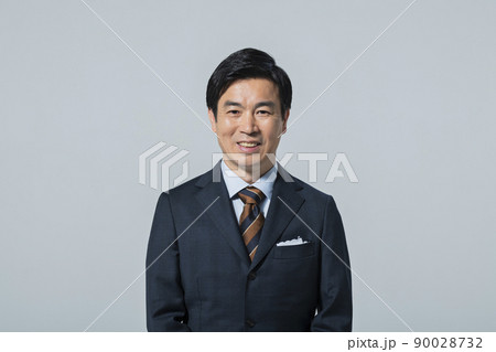 60代ビジネスマン 60代ビジネスマン 90028732