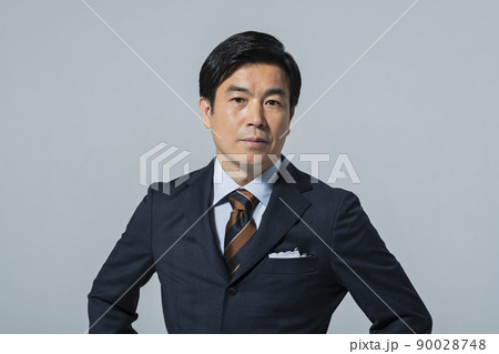 60代ビジネスマン 90028748