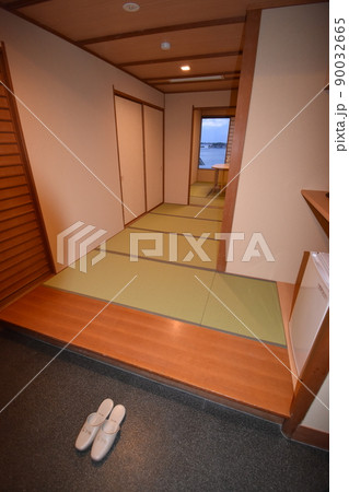 日本　東北の温泉旅館の風景 90032665