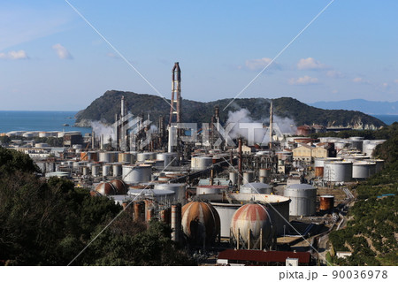 2023年10月に閉鎖されるENEOS和歌山製油所(旧 東燃ゼネラル石油) 2023年10月に閉鎖されるENEOS和歌山製油所(旧 東燃ゼネラル石油) 90036978