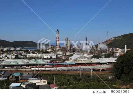 2023年10月に閉鎖されるENEOS和歌山製油所(旧 東燃ゼネラル石油) 2023年10月に閉鎖されるENEOS和歌山製油所(旧 東燃ゼネラル石油) 90037095
