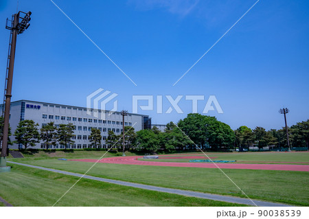 東洋大学川越キャンパス　理工学部　新緑に覆われ、都内からも近い 90038539