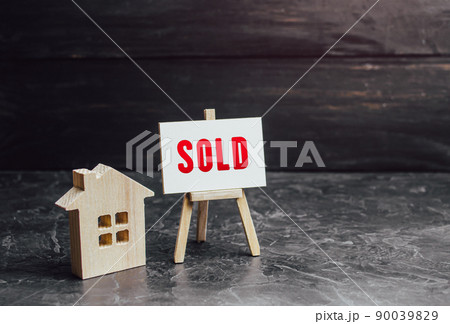House already sold. Selling property and real estate. Housing for sale. Realtor Services. Search for buyers. Successful purchase sale deal. Legal advice, appraisers price. 90039829