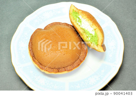 抹茶のクリームどらやき 90041403