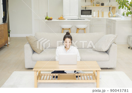 オンラインレッスン リモートワーク オンラインレッスン リモートワーク 90043781