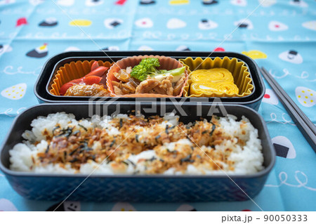 お弁当 90050333