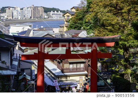 江島神社の参道 90053556