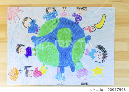 子供が描いた地球と平和の絵 子供が描いた地球と平和の絵 90057968