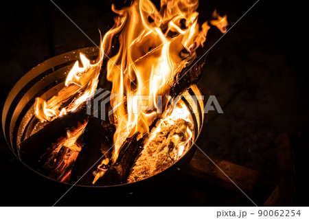 焚き火 焚き火台 無骨キャンプ  炎   90062254