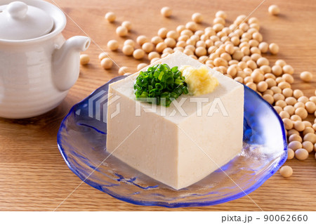 冷奴~豆腐の写真素材 [90062660] - PIXTA