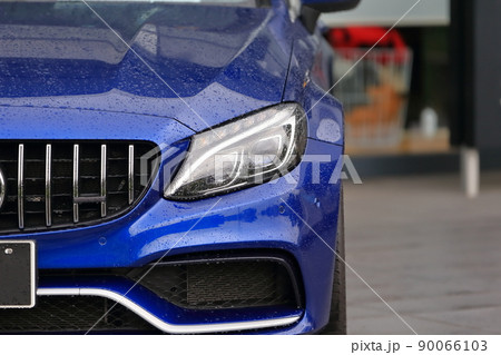 車のヘッドライト　イメージ 90066103