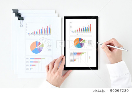 資料・文書のデータ化・ペーパーレス化イメージ 90067280