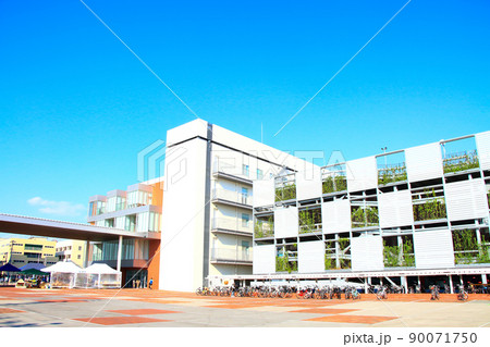 安城市、安城市図書情報館の風景 90071750