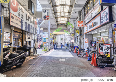 東京都大田区の都市風景 雑色駅 東京都大田区の都市風景 雑色駅 90071840