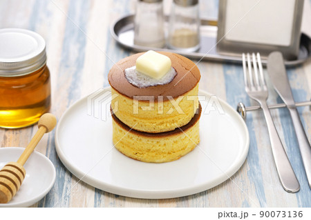 極厚ふわふわパンケーキ 90073136