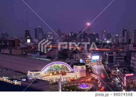 Night View of Bangkok, Thailand 90074508