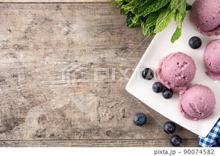 Blueberry ice cream scoops Blueberry ice cream scoops 90074582