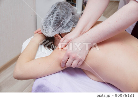 Massage on the problem areas of the body for weight loss and body correction. 90076131