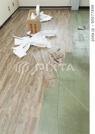 床貼り工事 90077896