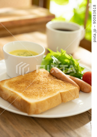 朝食 90083618