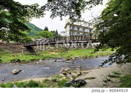 栃木県那須塩原市の紅の吊橋 栃木県那須塩原市の紅の吊橋 90084019