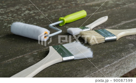 ハケとペイントローラー│DIY・リフォーム・塗装業者イメージ ハケとペイントローラー│DIY・リフォーム・塗装業者イメージ 90087599