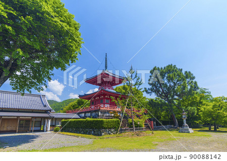 京都 初夏・新緑の季節 大覚寺 心経宝塔 京都 初夏・新緑の季節 大覚寺 心経宝塔 90088142