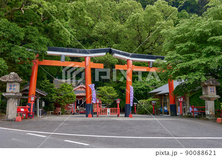 諏訪神社(鹿児島県肝属郡南大隅町根占川南) 諏訪神社(鹿児島県肝属郡南大隅町根占川南) 90088621