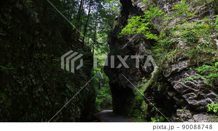 秘境そらふさがり　岐阜県 90088748