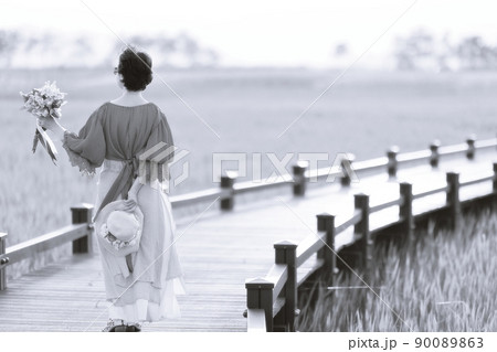 女性 女 女の子 90089863