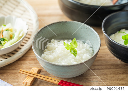 土鍋て炊いたお粥 土鍋て炊いたお粥 90091435
