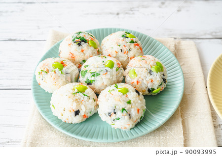 カニカマと青菜のチュモッパ カニカマと青菜のチュモッパ 90093995