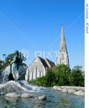 デンマーク コペンハーゲン St Alban's Church 英国国教会 ゲフィオンの噴水 デンマーク コペンハーゲン St Alban's Church 英国国教会 ゲフィオンの噴水 90094236