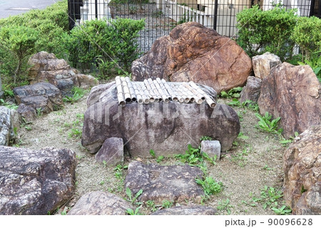 徳川秀忠誕生の井戸 徳川秀忠誕生の井戸 90096628