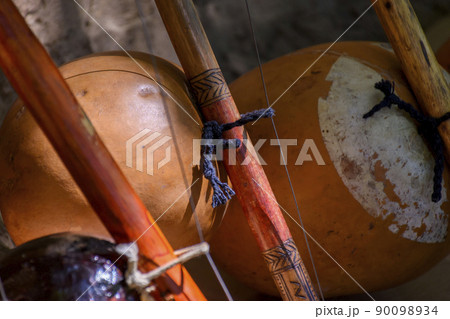 Detail of musical instrument called berimbau 90098934