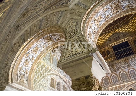 Royal Alcazar of Seville, a walled palatial complex built in different historical stages. 90100301