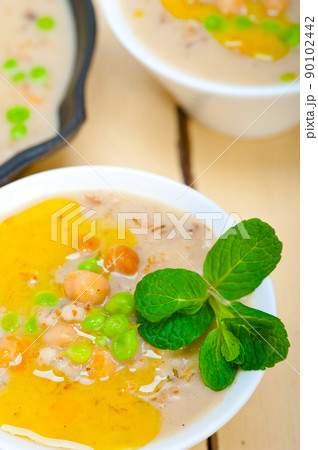 Hearty Middle Eastern Chickpea and Barley Soup 90102442