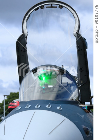 F2戦闘機 キャノピー 航空自衛隊 F2戦闘機 キャノピー 航空自衛隊 90103776