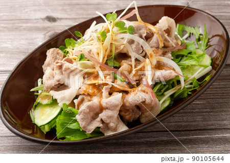 ゴマだれの冷しゃぶ 90105644